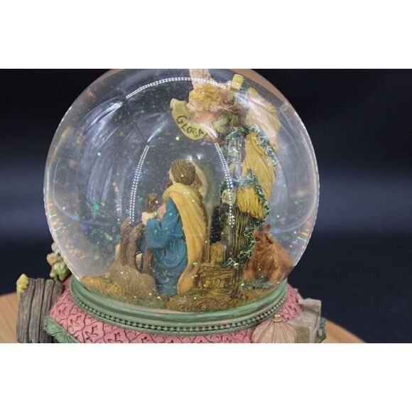 Grandeur Noel Illuminated Musical Water Globe With Revolving Base Collectors Ed - Picture 16 of 16